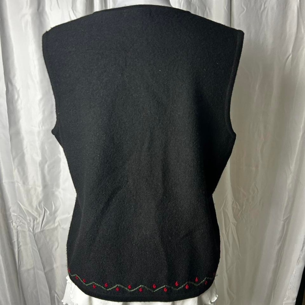 Charter Club Large Vintage Embroidered Plant Sweater Vest - Picture 3 of 6